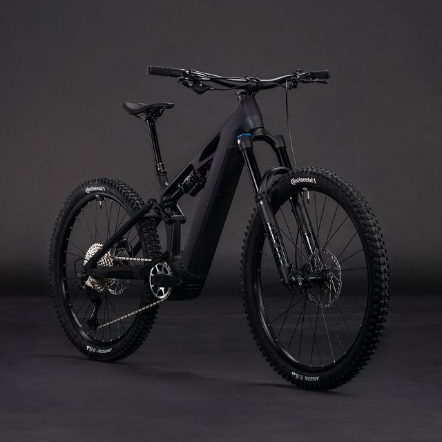 CUBE Stereo Hybrid ONE77 HPC SLX 800 sähköpyörä CUBE Stereo Hybrid ONE77 HPC SLX 800 sähköpyörä